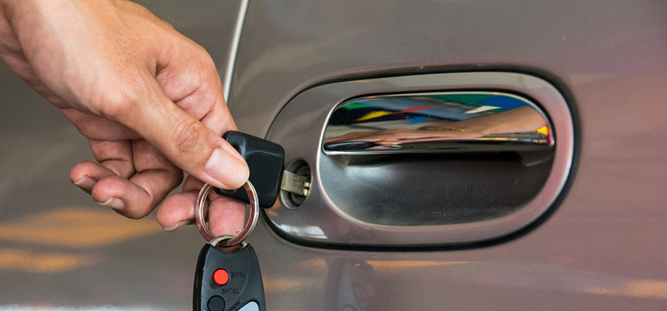 Car door lock repair in San Marino